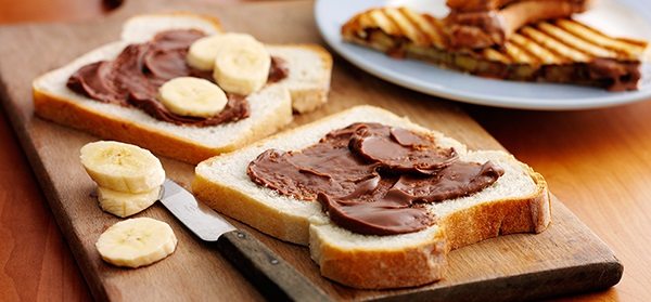Ingredientes da Tostex de banana com creme de avelã e chocolate