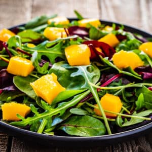 Ingredientes da Receita de Salada de Rúcula com Molho de Manga