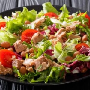 Salada de Atum com Trigo e Legumes